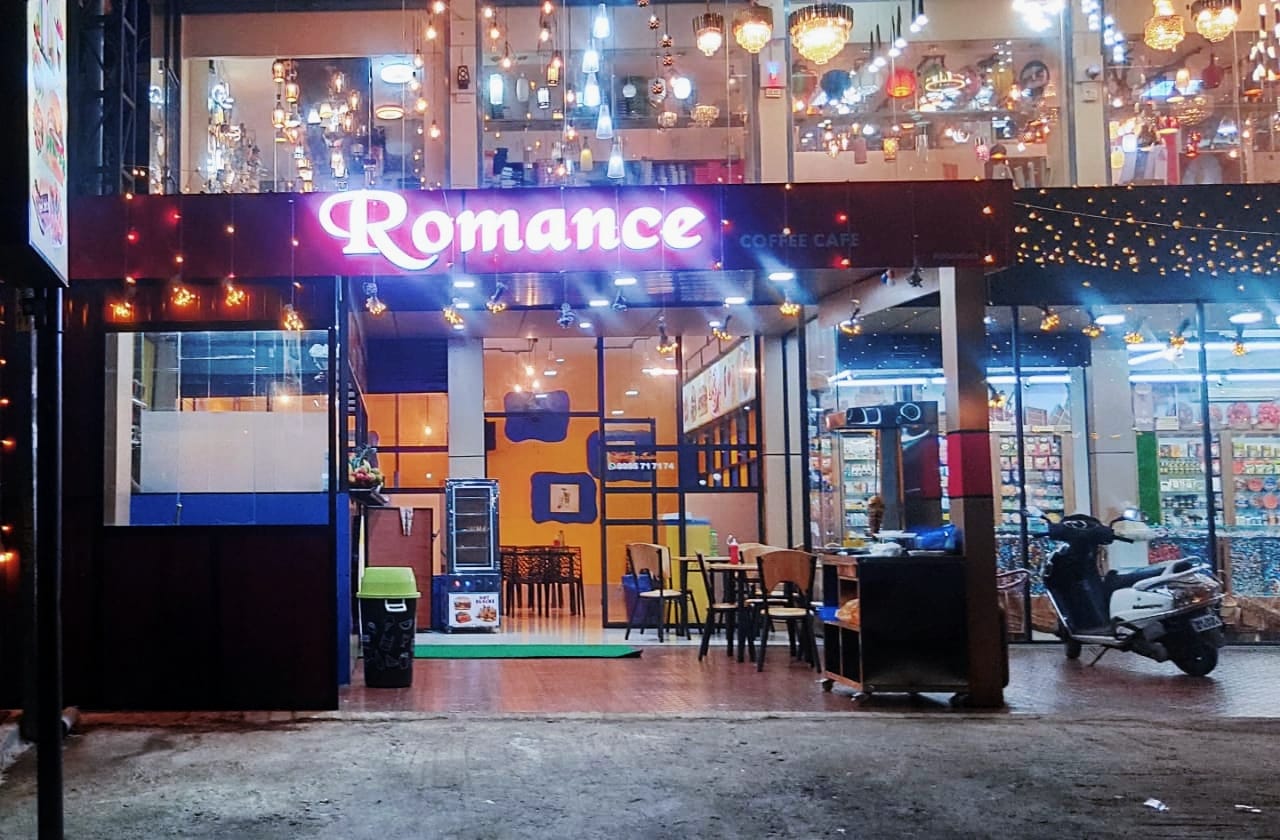 ROMANCE CAFE KODANGAD