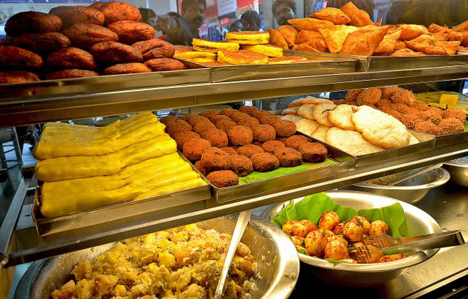 ROMANCE CAFE KODANGAD